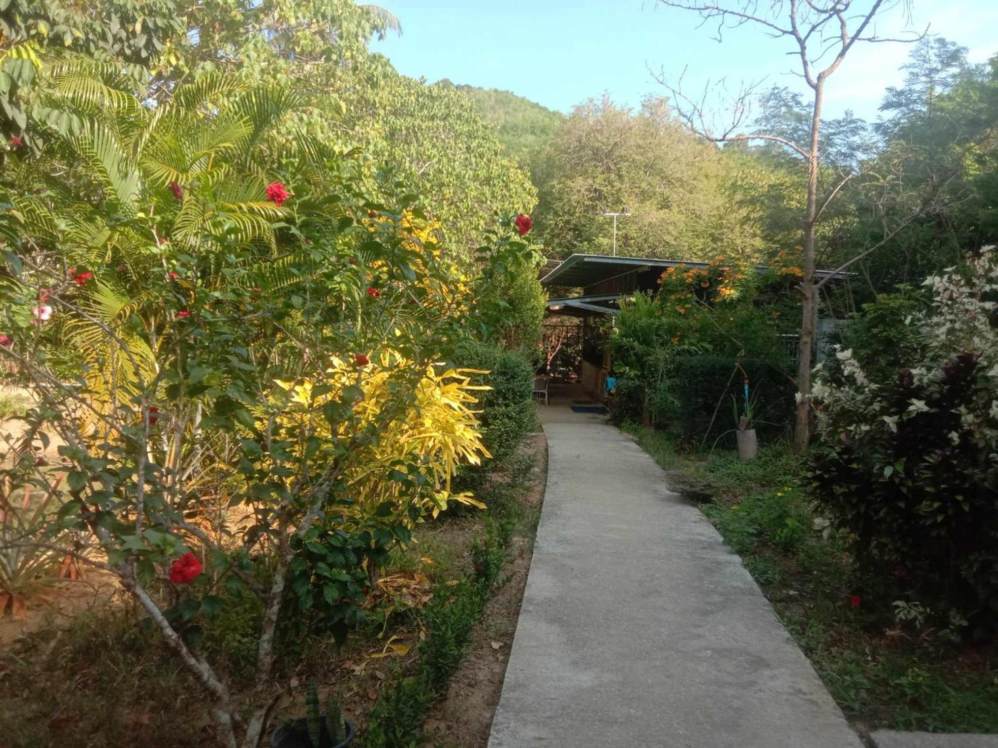Koh Mook Bamboo Bungalows Ko Mook Exterior foto