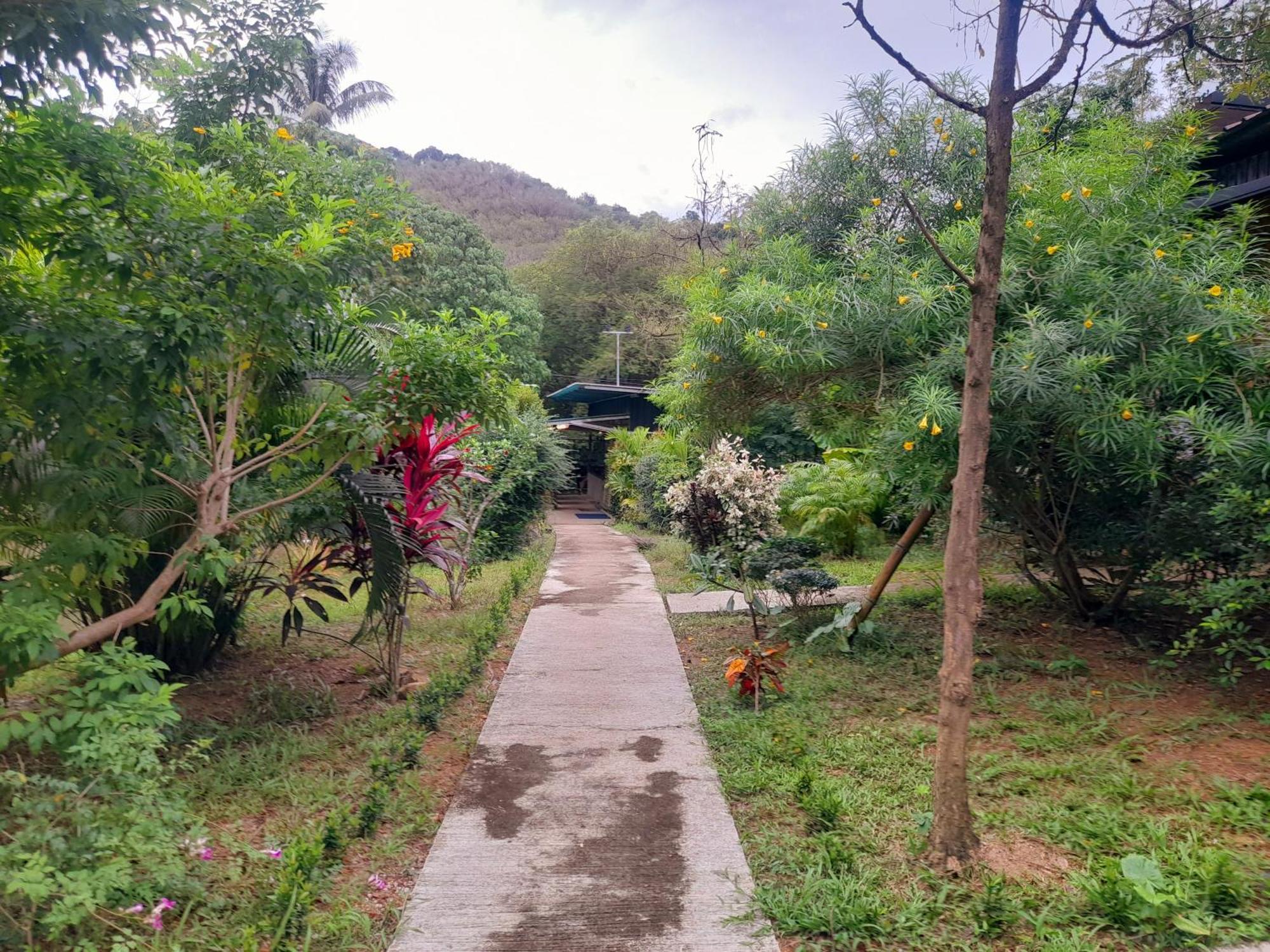 Koh Mook Bamboo Bungalows Ko Mook Exterior foto