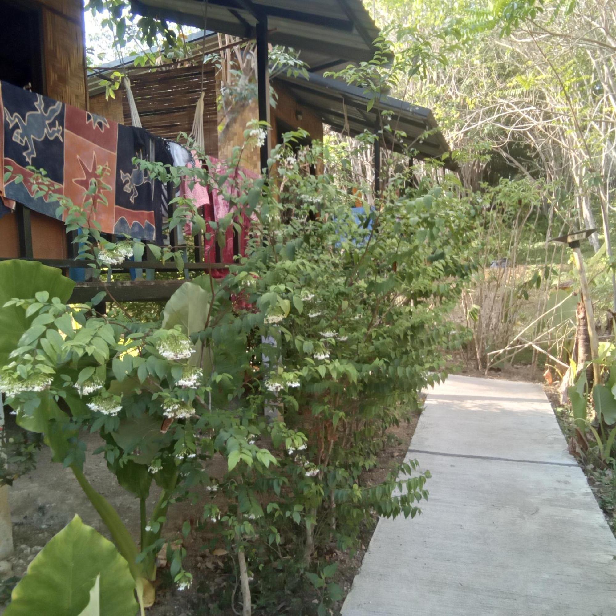 Koh Mook Bamboo Bungalows Ko Mook Exterior foto